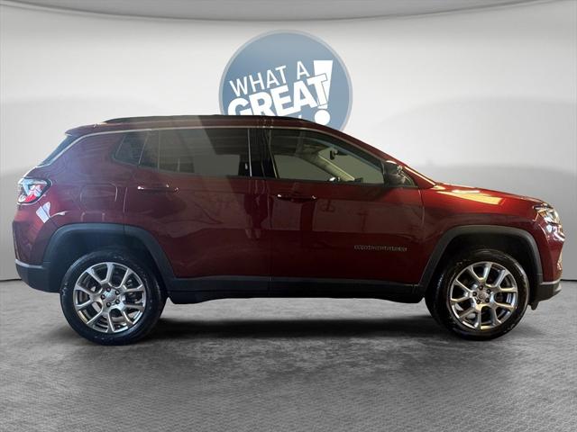 2022 Jeep Compass Latitude Lux 4x4