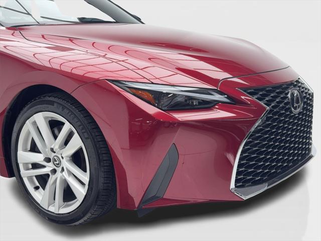 2024 Lexus IS 300 300 CAM,SUNROOF,CLMT STS,BLIND SPOT,18 WLS