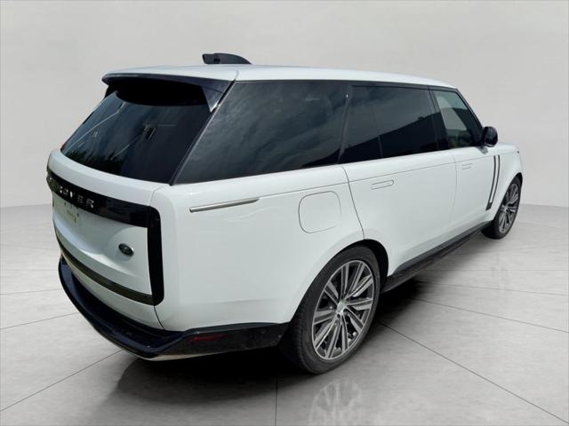 2023 Land Rover Range Rover P530 SE