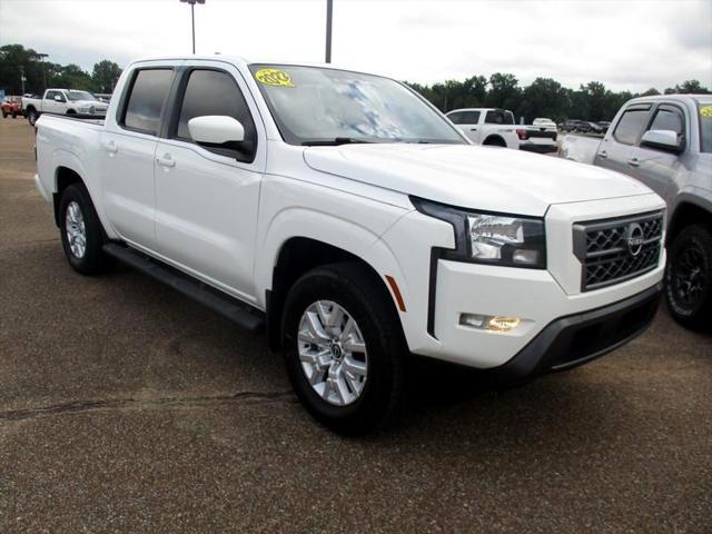 2022 Nissan Frontier Crew Cab SV 4x2