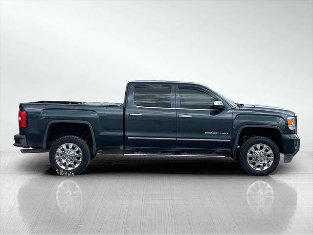 2017 GMC Sierra 2500HD Denali 2017 GMC Sierra 2500HD Denali