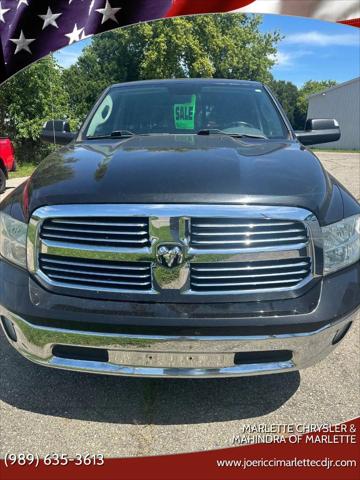 2017 RAM 1500 Big Horn 4x4 4dr Crew Cab 5.5 ft. SB Pickup