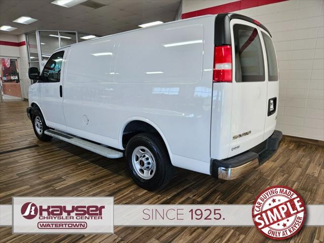 2022 GMC Savana Cargo RWD 2500 Regular Wheelbase Work Van