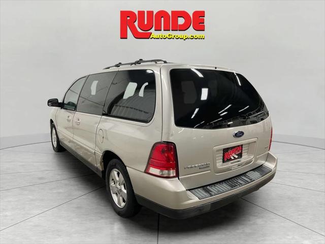 2004 Ford Freestar SES