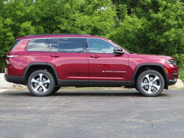 2025 Jeep Grand Cherokee GRAND CHEROKEE L LIMITED 4X4