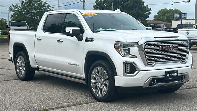 2020 GMC Sierra 1500 4WD Crew Cab Short Box Denali