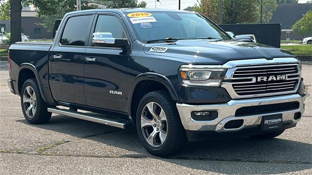2019 RAM 1500 Laramie Crew Cab 4x4 57 Box