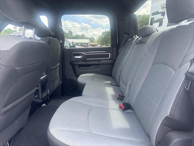 2024 RAM 3500 Big Horn Crew Cab 4x4 8 Box