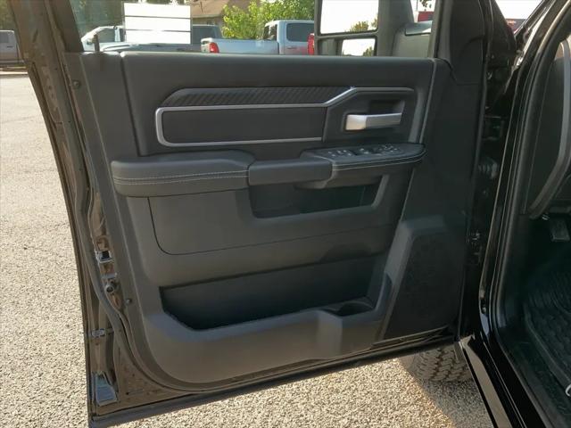 2026 Ram 2500 Big Horn Crew Cab 4x2 6'4" Box