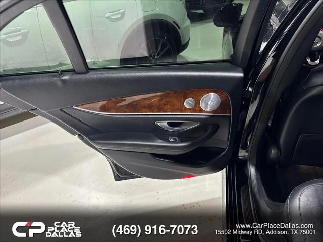 2018 Mercedes-Benz E-CLASS E 300 E 300