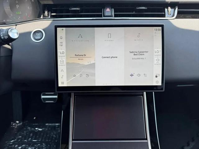 2026 Land Rover Range Rover Evoque Dynamic SE