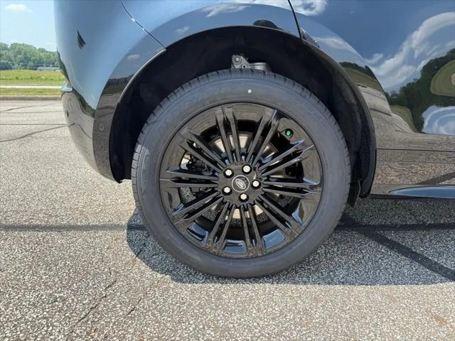 2026 Land Rover Range Rover Evoque Dynamic SE