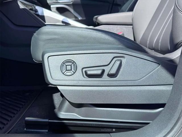 2025 Audi Q5 Premium TFSI quattro S tronic
