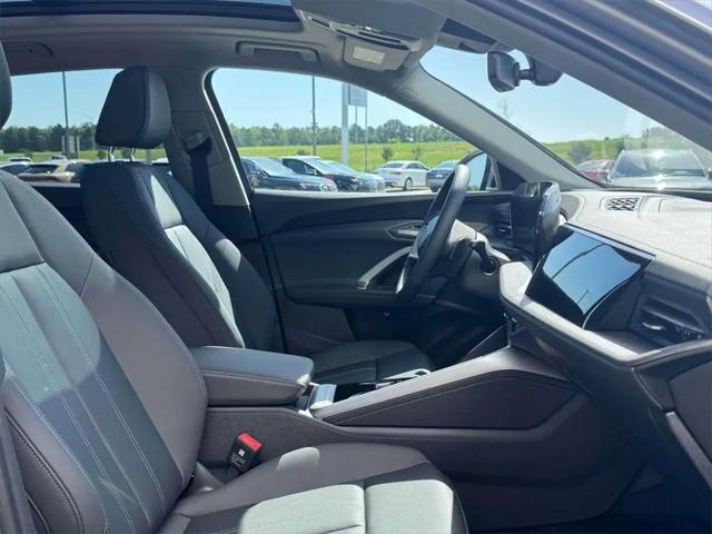 2025 Audi Q5 Premium TFSI quattro S tronic