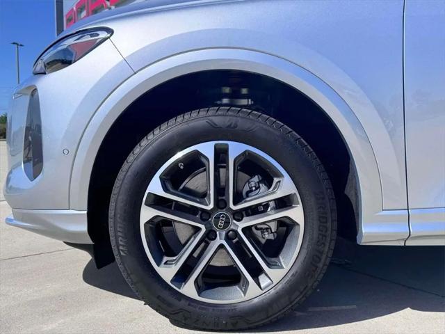 2025 Audi Q5 Premium TFSI quattro S tronic