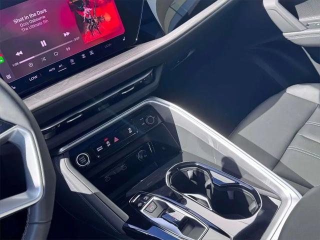 2025 Audi Q5 Premium TFSI quattro S tronic