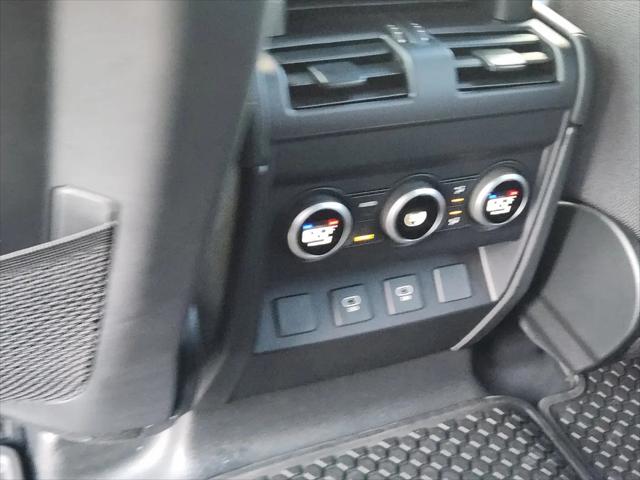 2025 Land Rover Defender 110 P525 V8