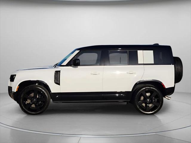 2025 Land Rover Defender 110 P525 V8