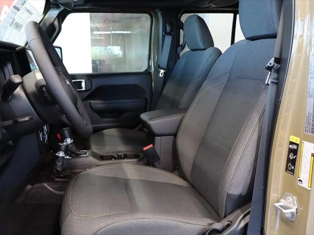 2025 Jeep Wrangler 4-Door Summit 4x4