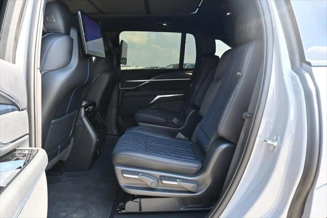 2026 Cadillac Escalade IQ Luxury