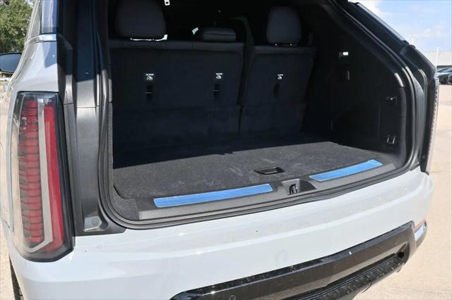 2026 Cadillac Escalade IQ Luxury