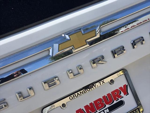 2023 Chevrolet Suburban 2WD LT