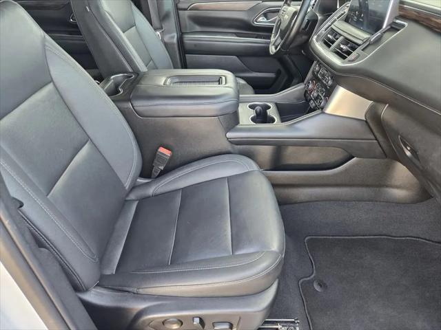 2023 Chevrolet Suburban 2WD LT