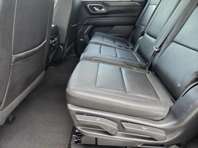 2023 Chevrolet Suburban 2WD LT