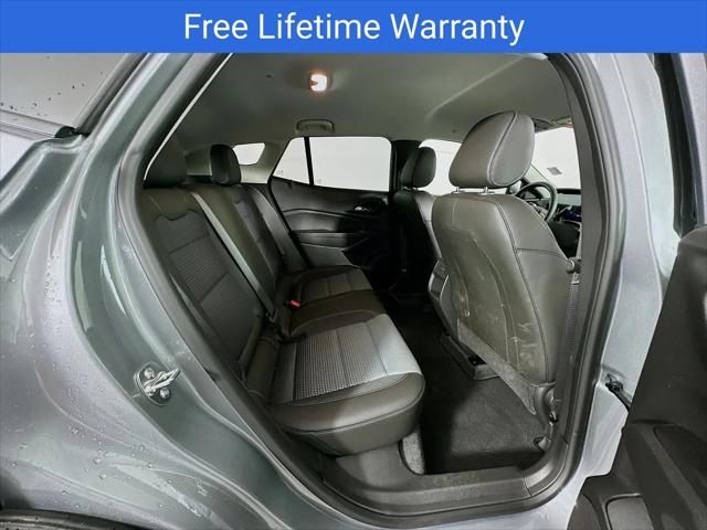2025 Chevrolet Trax FWD LT