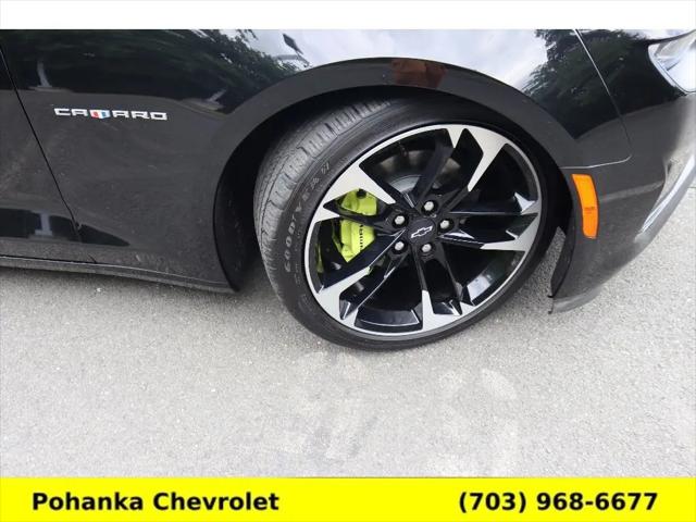 2021 Chevrolet Camaro RWD Coupe 2LT