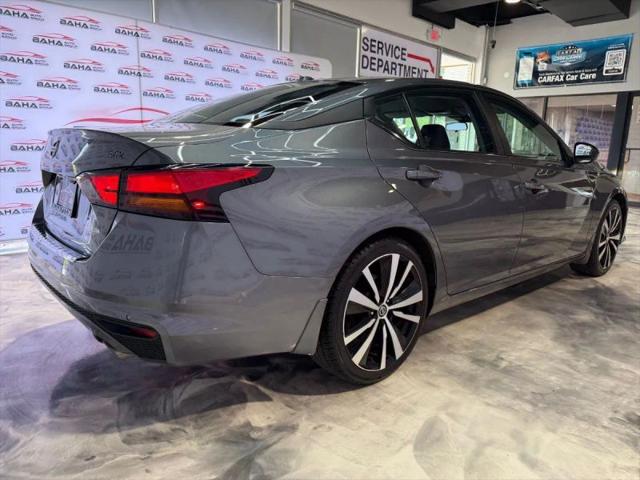 2022 Nissan Altima SR FWD