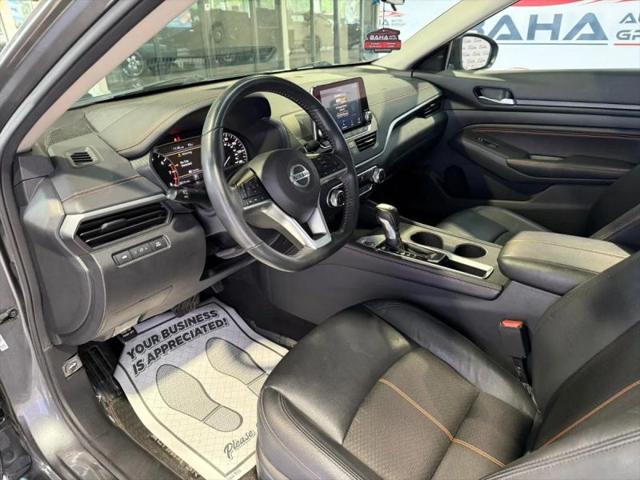 2022 Nissan Altima SR FWD