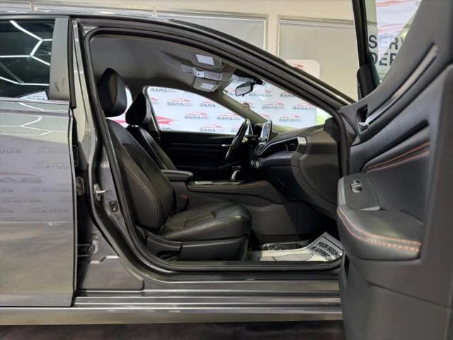 2022 Nissan Altima SR FWD