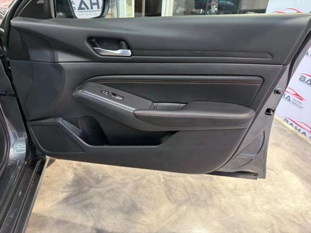 2022 Nissan Altima SR FWD