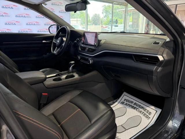 2022 Nissan Altima SR FWD
