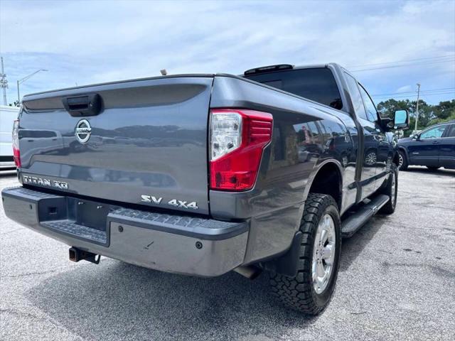 2018 Nissan Titan XD SV Gas