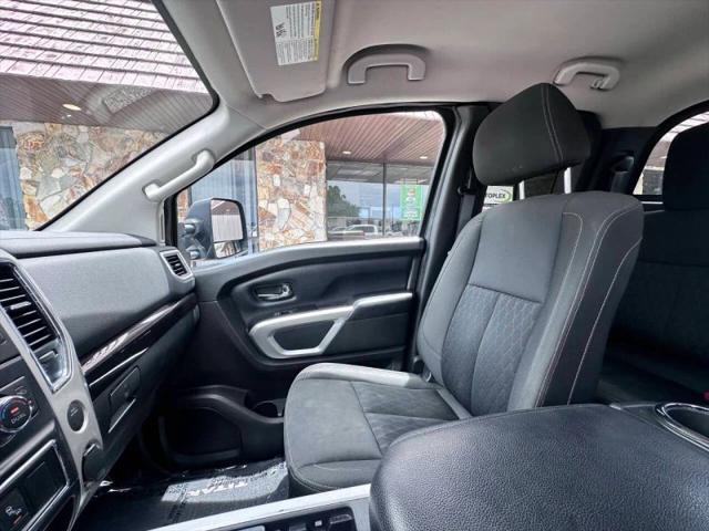 2018 Nissan Titan XD SV Gas