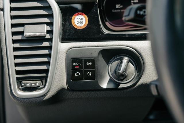 2019 Porsche Cayenne Base