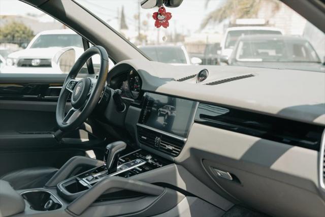 2019 Porsche Cayenne Base