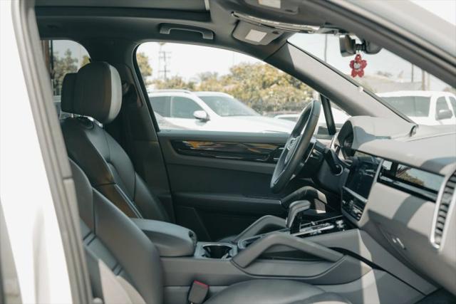 2019 Porsche Cayenne Base