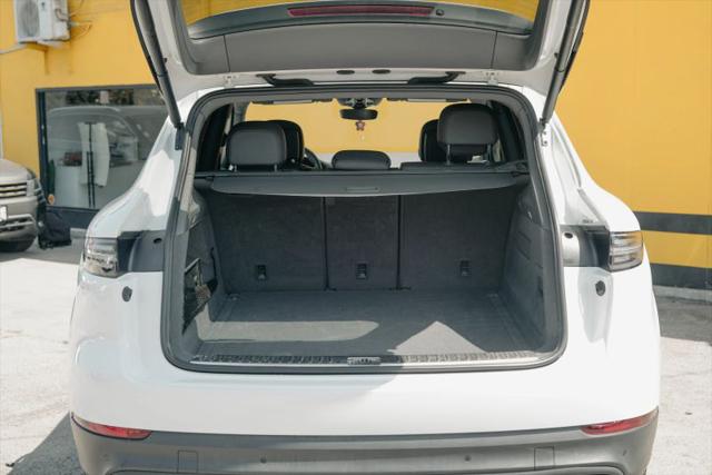 2019 Porsche Cayenne Base