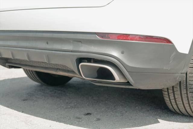 2019 Porsche Cayenne Base