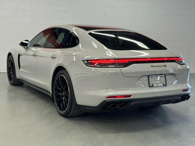 2022 Porsche Panamera E-Hybrid 4S