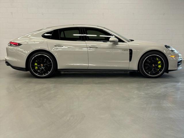 2022 Porsche Panamera E-Hybrid 4S