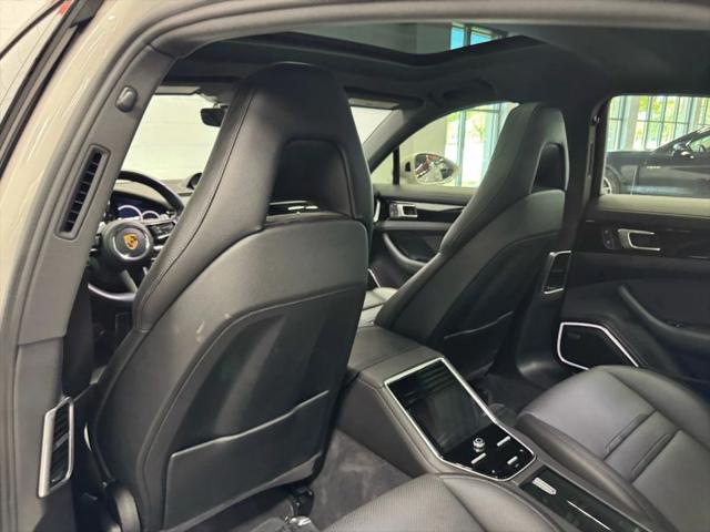 2022 Porsche Panamera E-Hybrid 4S