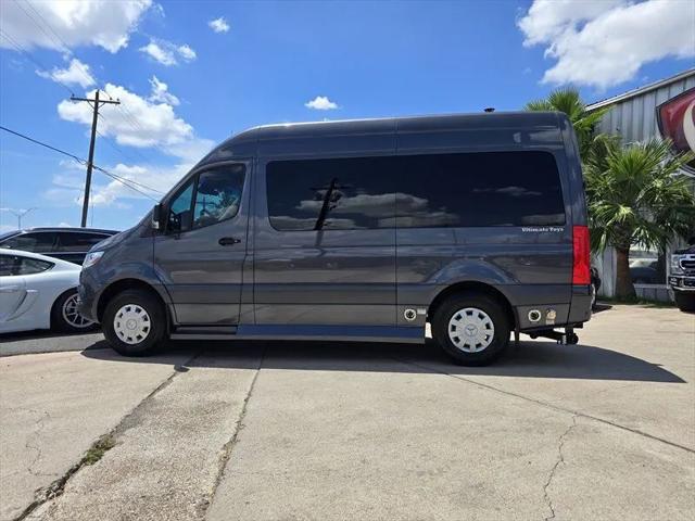 2022 Mercedes-Benz Sprinter 2500 Standard Roof V6
