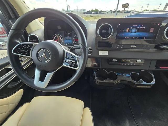 2022 Mercedes-Benz Sprinter 2500 Standard Roof V6