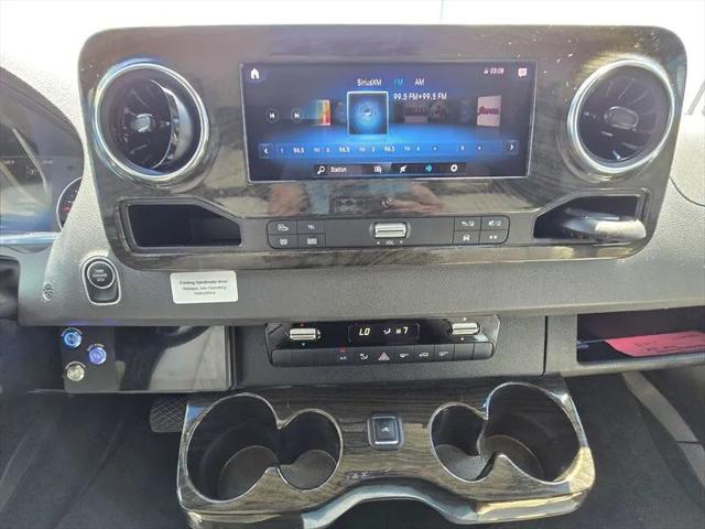 2022 Mercedes-Benz Sprinter 2500 Standard Roof V6