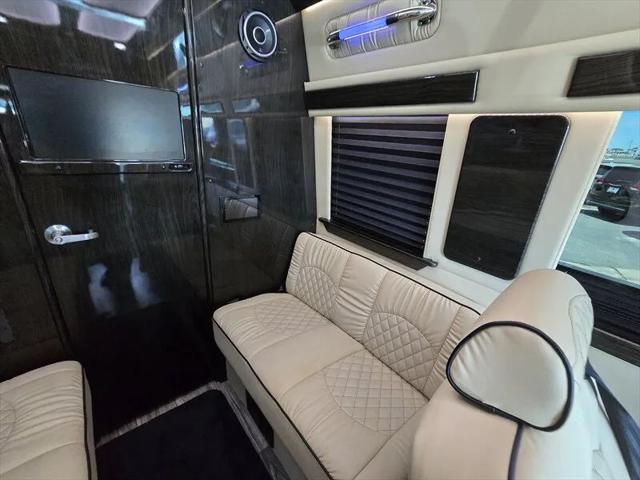 2022 Mercedes-Benz Sprinter 2500 Standard Roof V6
