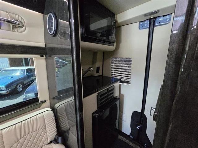 2022 Mercedes-Benz Sprinter 2500 Standard Roof V6
